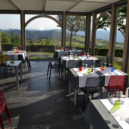 Relais Borgo Del Gallo Acqui Terme ภายนอก รูปภาพ