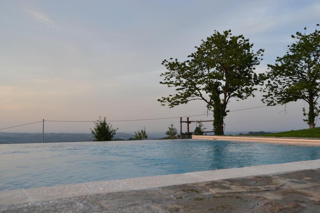 Relais Borgo Del Gallo Acqui Terme ภายนอก รูปภาพ