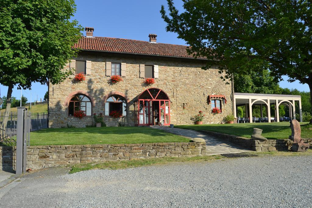 Relais Borgo Del Gallo Acqui Terme ภายนอก รูปภาพ